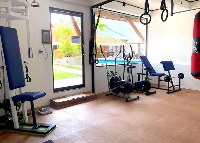 Parrot Resort 4*