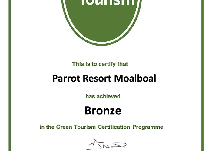 Resort Parrot Moalboal